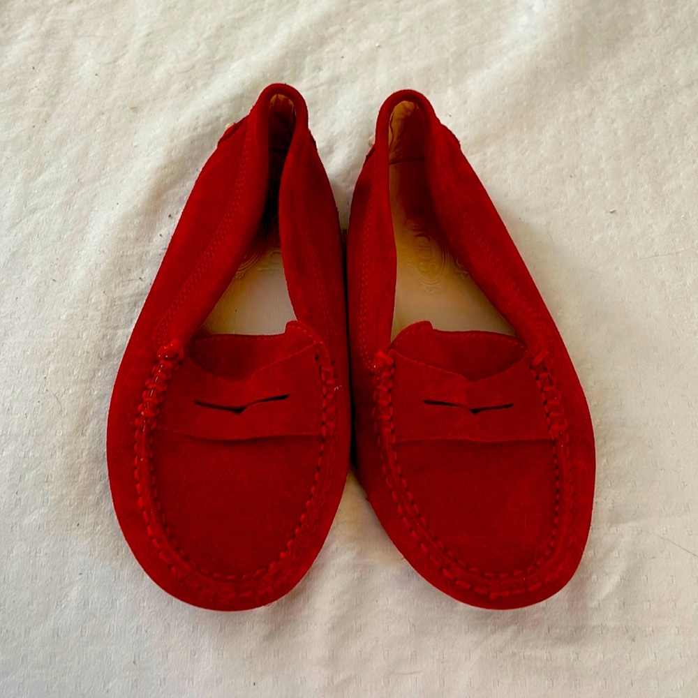 Red suede Tod’s
